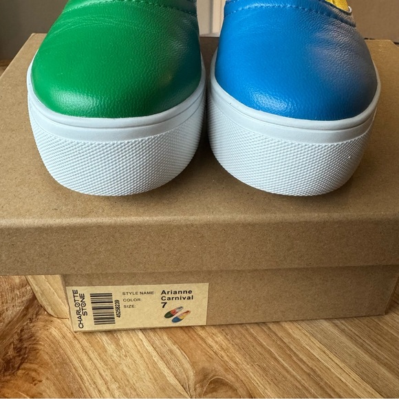 New - final price! Arianne in Carnival size 7 multicolor sneakers vans flats 90s - Picture 6 of 16